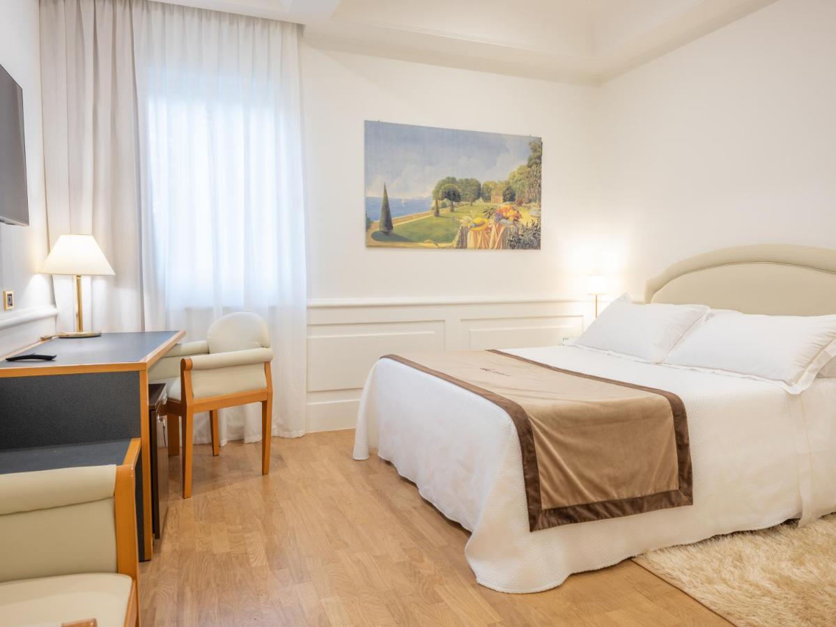 Mirabella Hotel 미라벨라 에클라노 외부 사진
